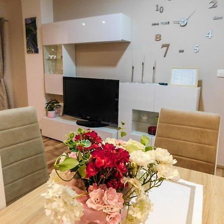 Apartman Lara Otočac Exterior foto